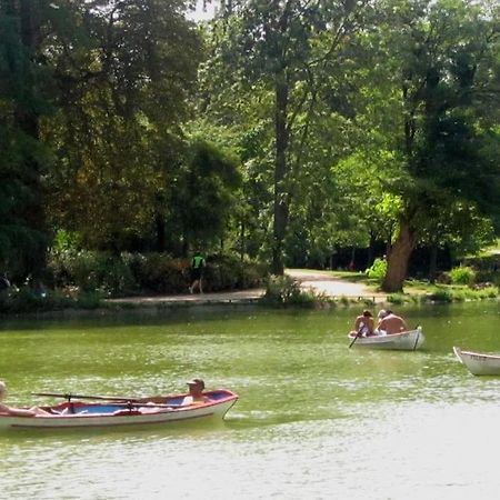 Superbe Appartement Avec Belle Vue Jardin ปารีส ภายนอก รูปภาพ