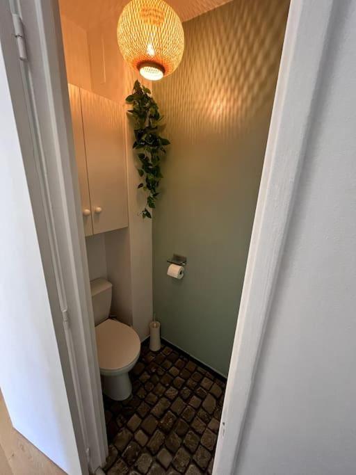 Superbe Appartement Avec Belle Vue Jardin ปารีส ภายนอก รูปภาพ