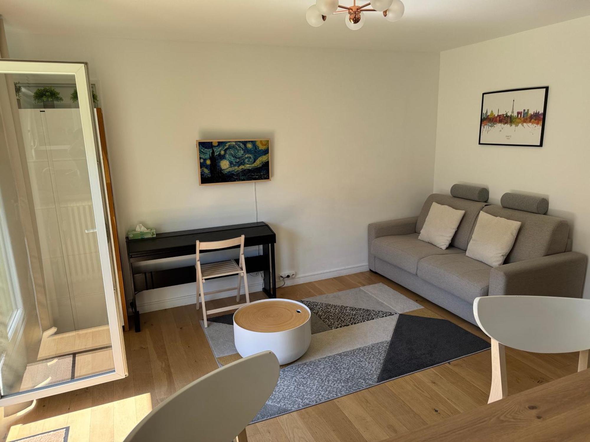 Superbe Appartement Avec Belle Vue Jardin ปารีส ภายนอก รูปภาพ